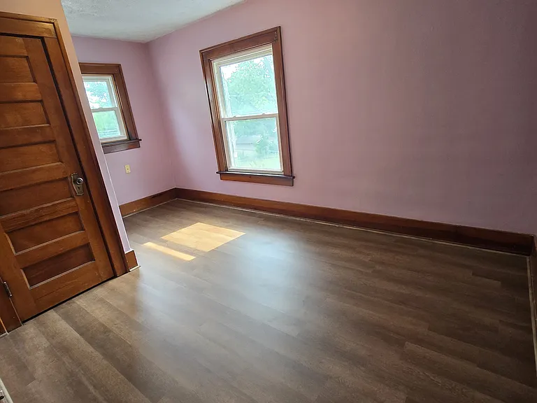 1335 Highland Ct — Photo 8