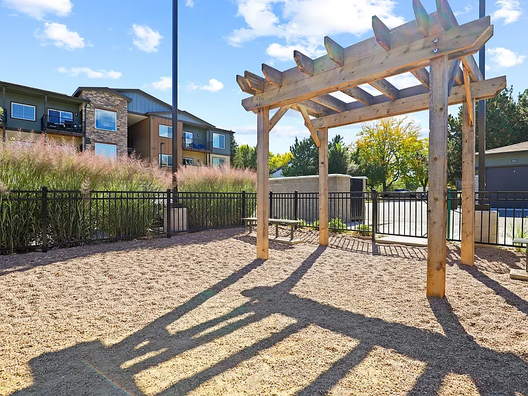 Copperleaf Place Apartments — Photo 18
