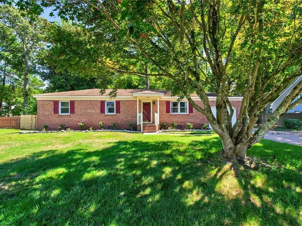 640 Parker Rd, Chesapeake, VA 23322