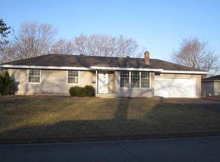 6933 Douglas Dr N, Brooklyn Park, MN 55429