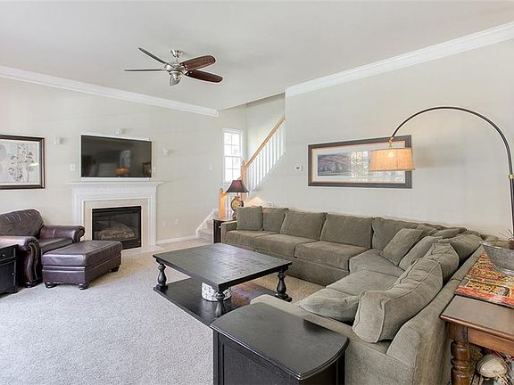 5th image of 11197 Manor View Dr