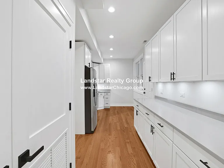 1055 W Pratt Blvd #2A — Photo 7