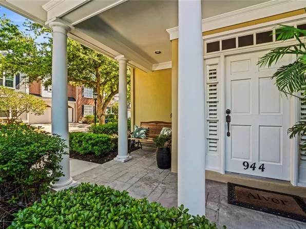 944 Harbour Bay Dr, Tampa, FL 33602