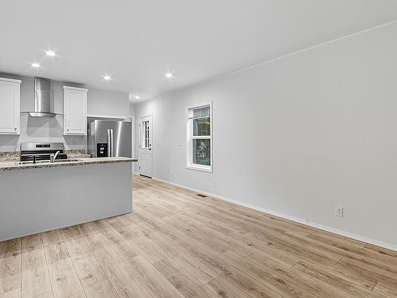 4th image of 2865 Mendenhall Loop Rd Lot 8