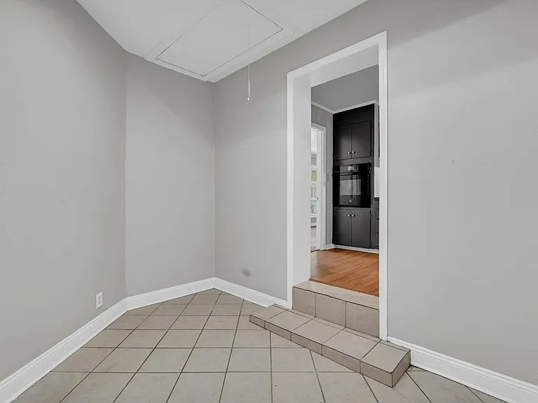 1613 Johanna Fairway — Photo 17