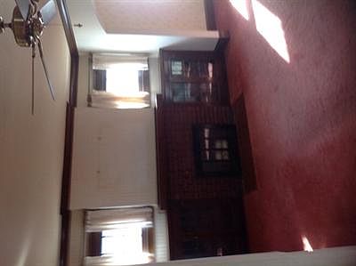 2nd image of 923 Scio St