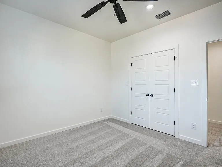310 Homestead Ave #2 — Photo 29