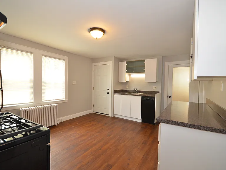 75 Beacon St #1 — Photo 7