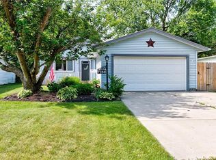 7156 Antoinette Dr, Mentor, OH 44060