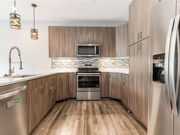 4th image of 7605 N Mercier Ct