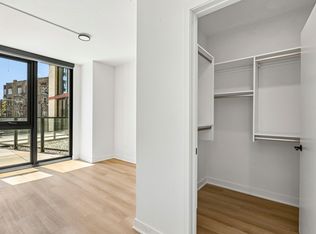 1100-15 W Grand Ave #511, Chicago, IL 60642