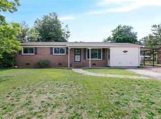 2037 Lombardy Dr, Fayetteville, NC 28304