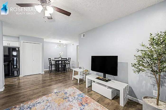 533 W Guadalupe Rd #1067 — Photo 9