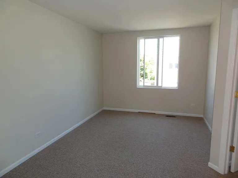 729 Serendipity Dr — Photo 8