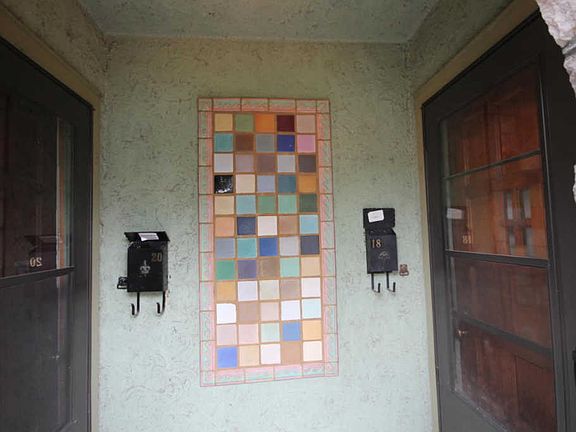 2nd image of 18 Beckman Ave S