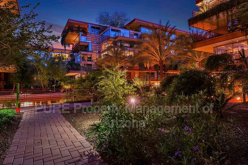 7151 E Rancho Vista Dr #5005