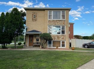 10301 Marshall Ave, Chicago Ridge, IL 60415