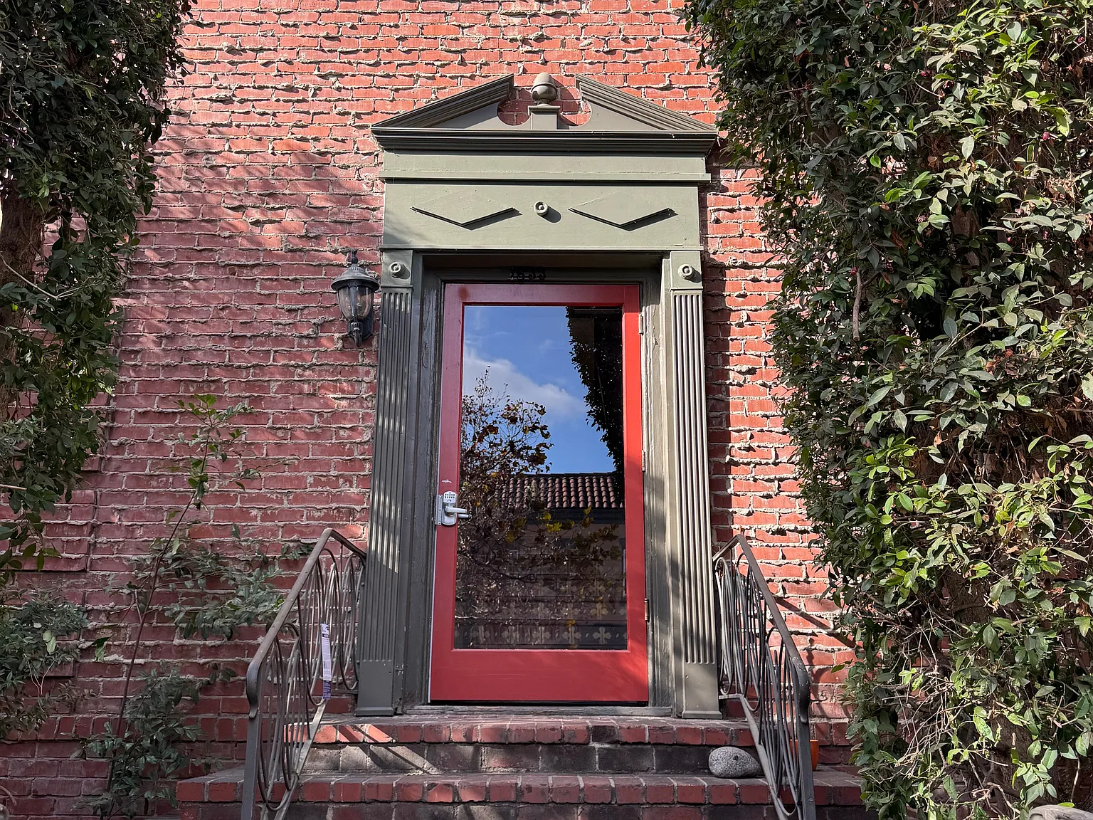 1 bed, $2,650 — Photo 2