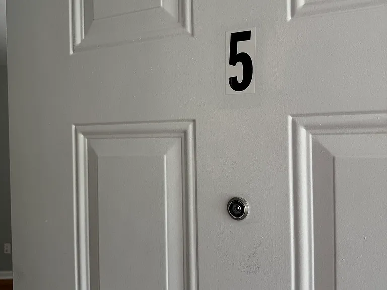 104 Luttgen Pl #5 — Photo 2