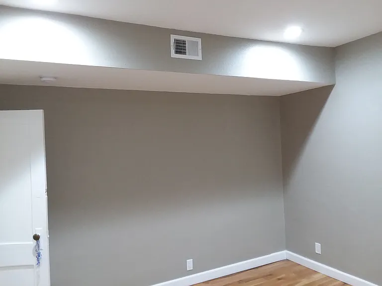 Central bedroom