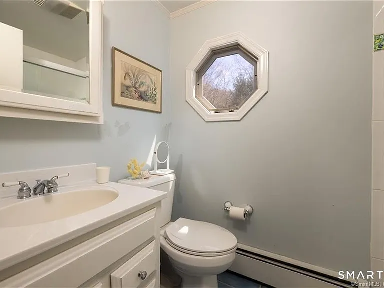 45 Country Club Rd — Photo 16
