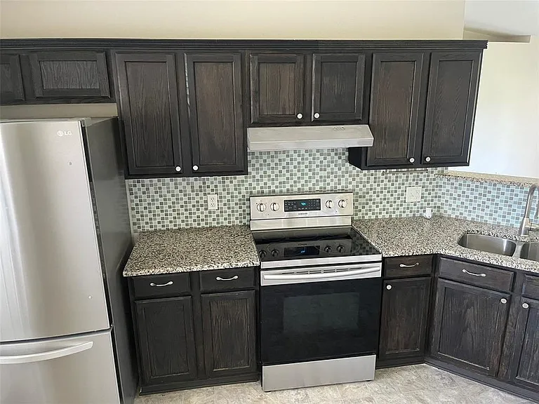 408 Mallard Way — Photo 2