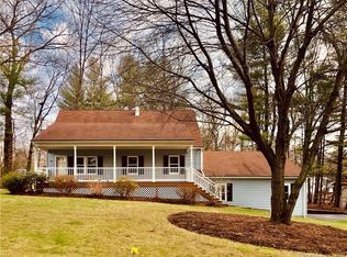 50 E Shore Blvd, Unionville, CT 06085