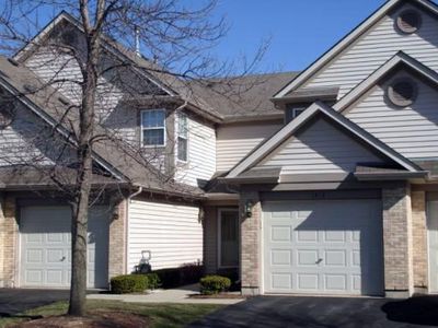 1913 Grove Ave, Schaumburg, IL, 60193
