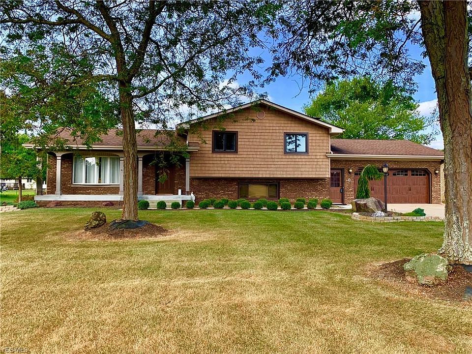 1st image of 5652 Bonnell Dr