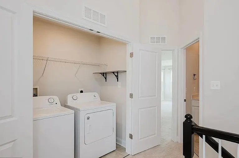 1436 Onnesta Ct — Photo 17