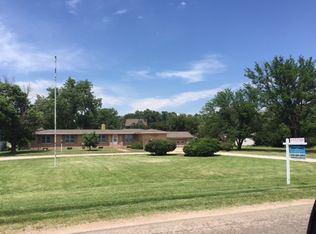 1206 M Rd, Larned, KS 67550