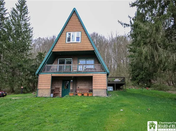 2744 Route 62, Kennedy, NY 14747