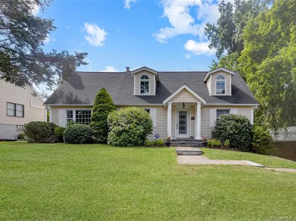 48 Crane Road North, Stamford, CT 06902