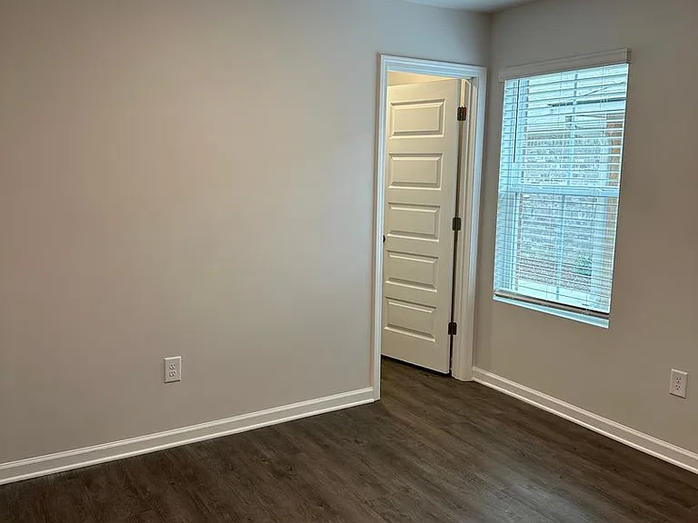 2122 Kilpatrick Ln — Photo 5