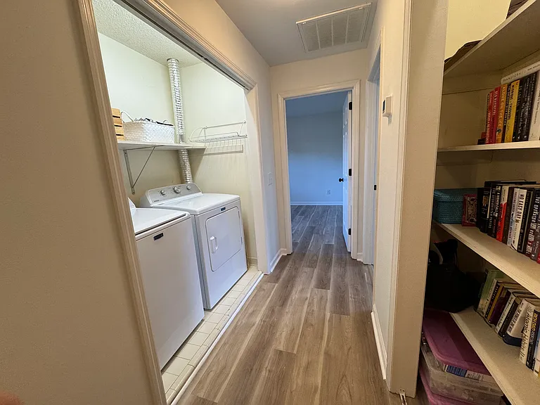 8514 Brandermill Ln — Photo 22