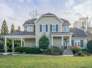 301 Fox Tail Ct, Greensboro, NC 27455
