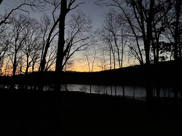 300 Meacham Ln, Cedarcreek, MO 65627