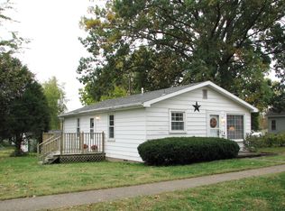 322 W 9th St, Mount Vernon, IN
