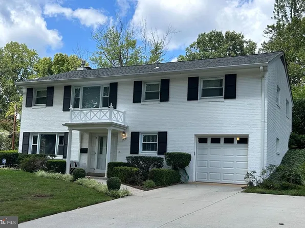 7606 Long Pine Dr, Springfield, VA 22151