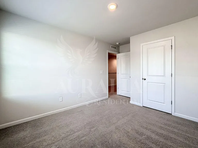 5243 Forsyth Park St — Photo 24