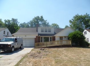 3338 Monticello Blvd, Cleveland Heights, OH