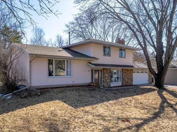 8327 Isleton Ct S, Cottage Grove, MN 55016