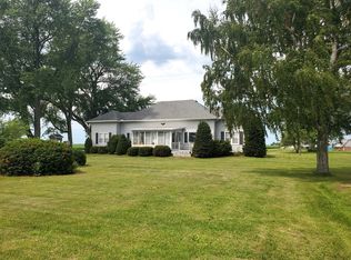 3373 E 18th Rd, Ottawa, IL 61350