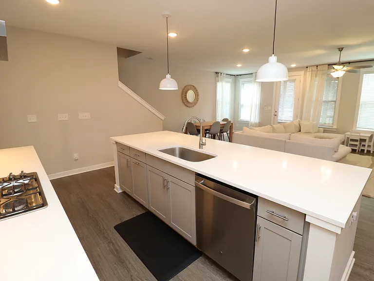 2151 Maggie Valley Dr — Photo 9