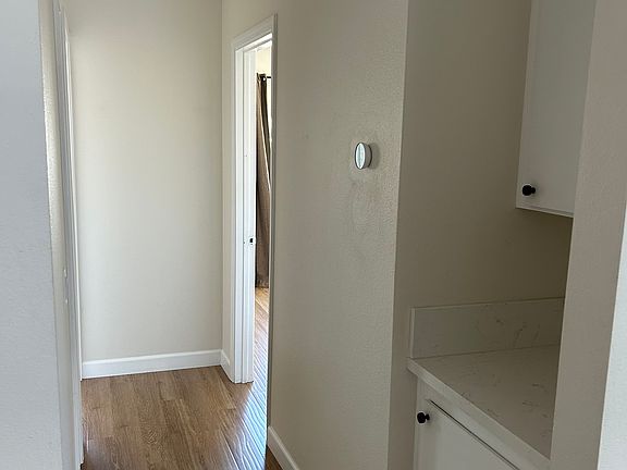 3rd image of 2230 Monroe Ave