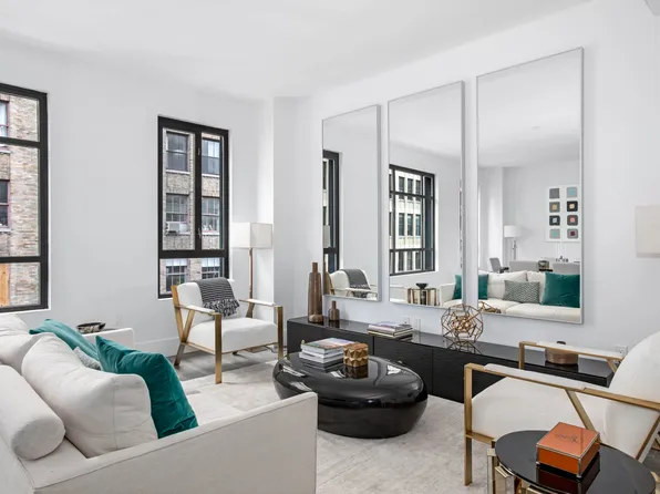 231 West 26th Street image 1 of 10
