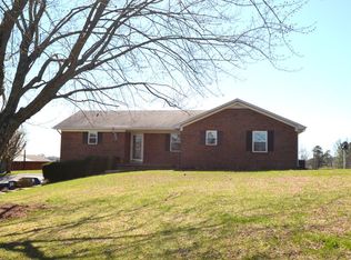 577 Spencer Rd, Glasgow, KY 42141