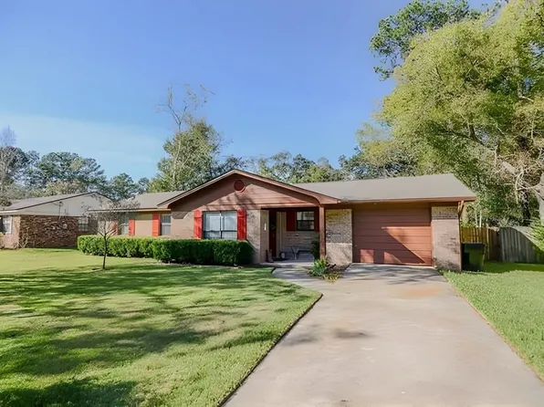 3204 Whitney Dr W, Tallahassee, FL 32309