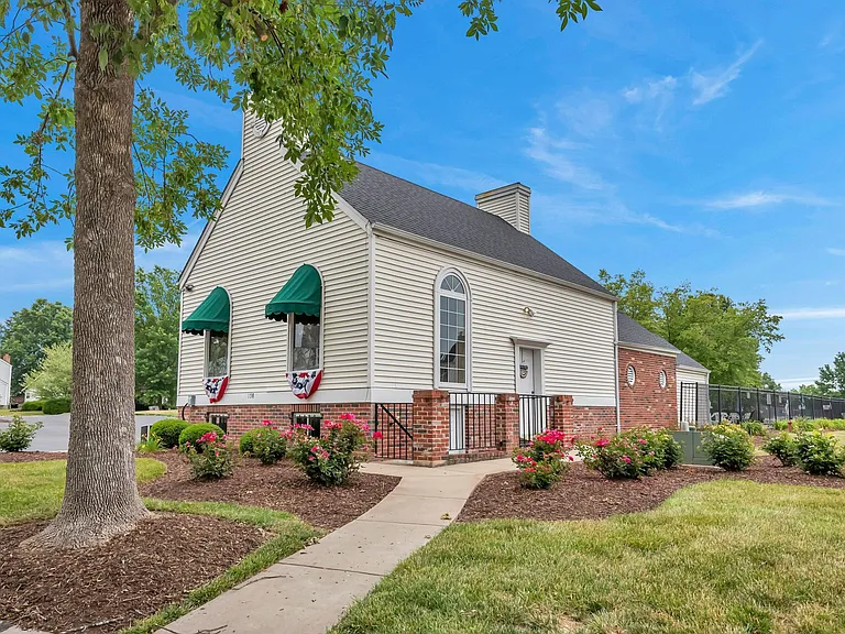 176 Pheasant Point Blvd — Photo 31