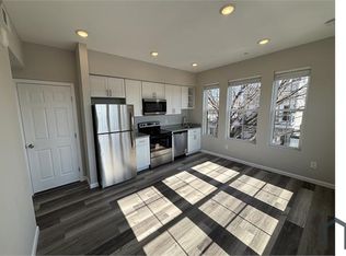 1812 H Pl NE #301, Washington, DC 20002